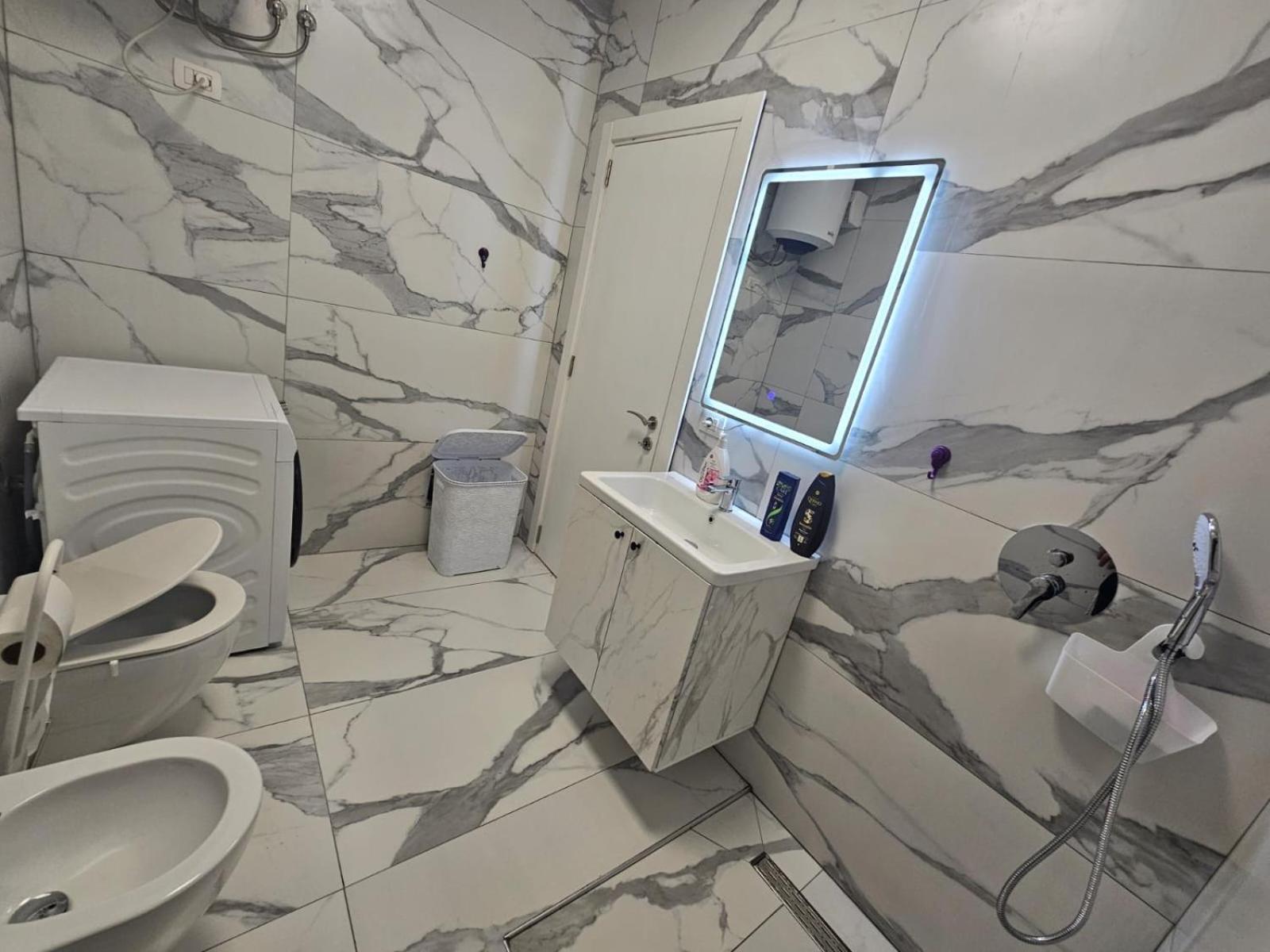 Apartment Diam - Rruga E Dibres Tirana